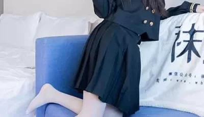 [转载搬运] 袜啵啵-甜甜圈-超短裙白丝、裸足[142P-1V1.6G百度网盘] [142p1v+1.6G][百度盘]