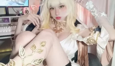 OnlyFans｜泰国高颜值极品【koykyokoCospay】怼脸拍图福利合集