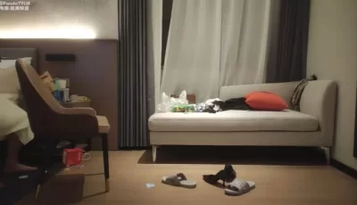 [转载搬运] 胖子传媒工作室探花风骚轻熟女 真正的大骚逼 服务相当的好射了一些在腿上 [1v+676m][百度盘]