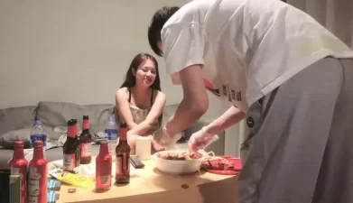 约妹达人 满满的都是套路 花言巧语一点点忽悠 带到酒店开房 [40:33]