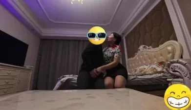 爆操航空乘务员  欲望熟女 [09:45]