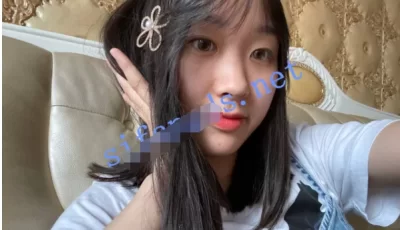 [转载搬运] 【S级别泄密】超有感觉的大学妹妹泄密流出 [1V+349MB][磁力链接]