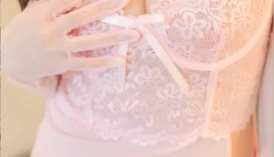 [转载搬运] [XiuRen秀人网] 2025.06.05 No.10368 shelly诗莉吖 [79P+152MB][百度盘]