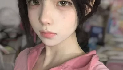 [转载搬运] 超嫩极品可爱小母狗✅bb里塞着假牛牛被上菜的姐姐看见了 [15v+67m][百度盘]